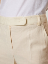 Bild von Hose mit Leinen