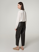 Bild von Hose aus Kunstleder