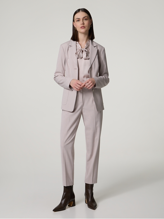 Bild von Hose im Feminine Fit