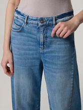 Image sur Jeans à la coupe décontractée