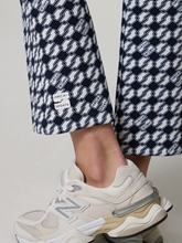 Bild von Hose im Feminine Fit