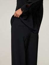 Bild von Hose mit weitem Bein