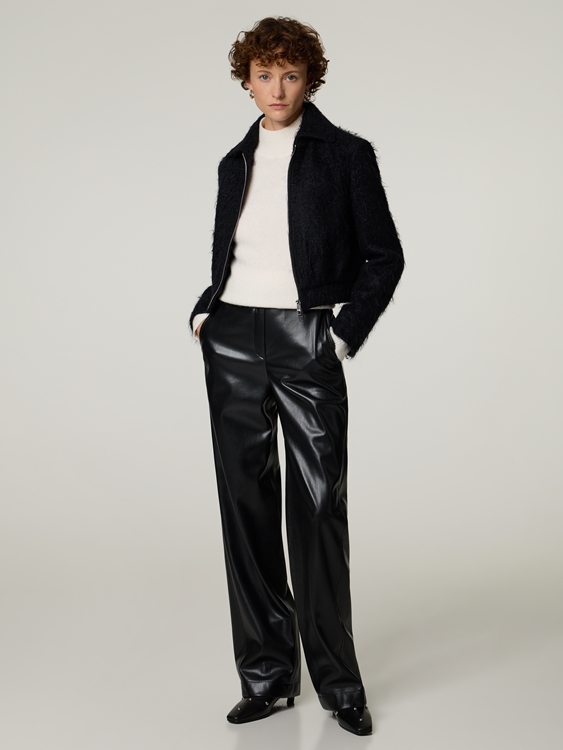 Bild von Kunstlederhose