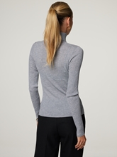 Image sur Pull à col roulé en laine