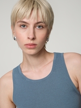 Image sur Top tricoté avec de la laine