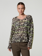 Bild von Strickpullover mit Leo-Print