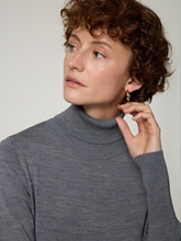 Bild von Rollkragenpullover aus Wolle