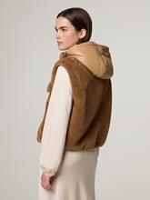 Image sur Gilet avec fourrure synthétique