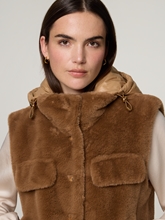 Image sur Gilet avec fourrure synthétique