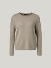 Bild von Strickpullover mit Wolle