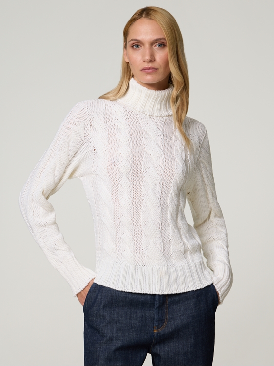 Bild von Strickpullover aus Wolle