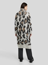 Bild von Strickmantel mit Fransen