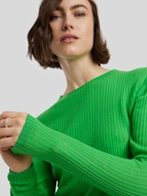 Image sur Pull en maille léger