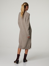 Bild von Strickkleid mit Stehkragen