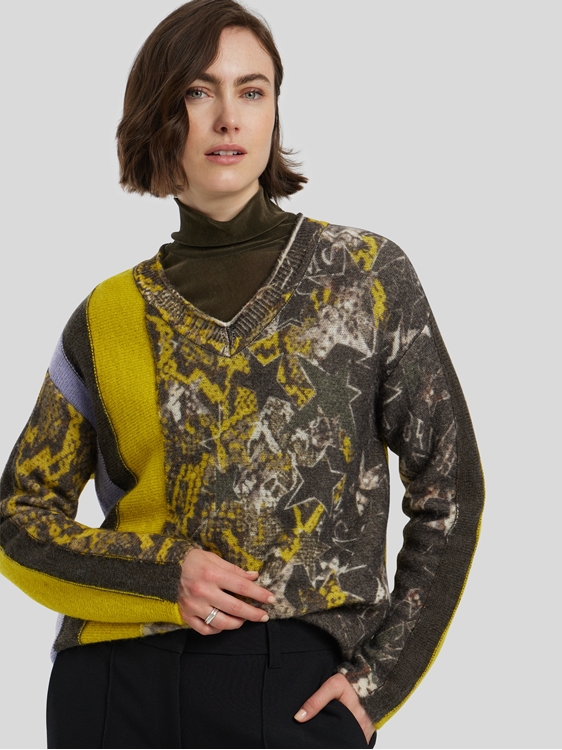 Bild von Pullover im Muster-Mix