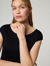 Image sur T-shirt à manches  coupées