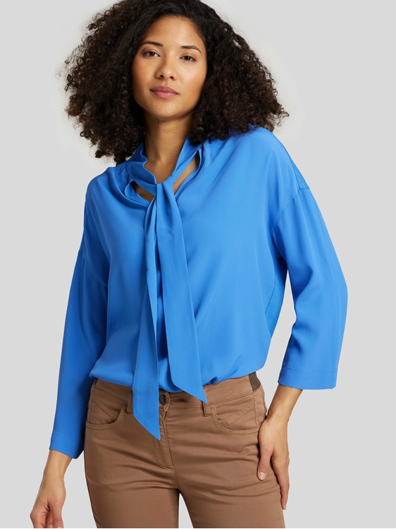 Bild von Schluppenbluse