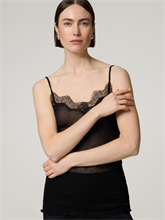 Image sur Top à dentelle