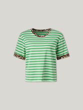 Image sur T-shirt avec détails léopard