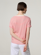 Bild von T-Shirt mit Streifen