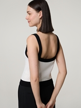 Image sur Top en tricot ajouré