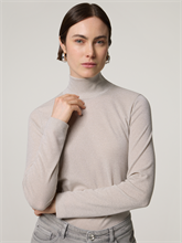 Bild von Rollkragenshirt