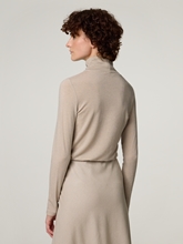 Image sur T-shirt à col roulé en laine