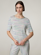 Image sur T-shirt à rayures