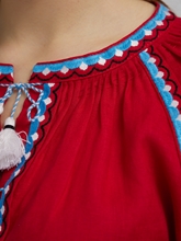 Bild von Tunikabluse mit Stickerei