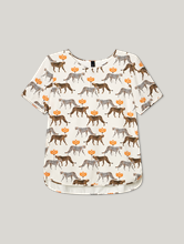 Bild von Blusenshirt mit Leoparden-Motiv