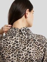 Bild von Bluse mit Leo-Print