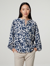 Bild von Bluse mit Seide