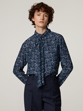 Bild von Schluppenbluse mit Seide