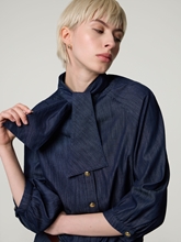 Bild von Hemdbluse im Denim-Look