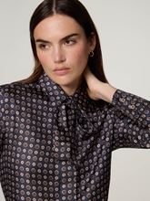 Bild von Schluppenbluse aus Seide BOCCALE