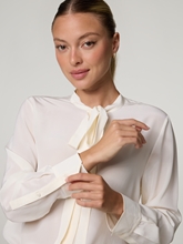 Bild von Bluse aus Seide