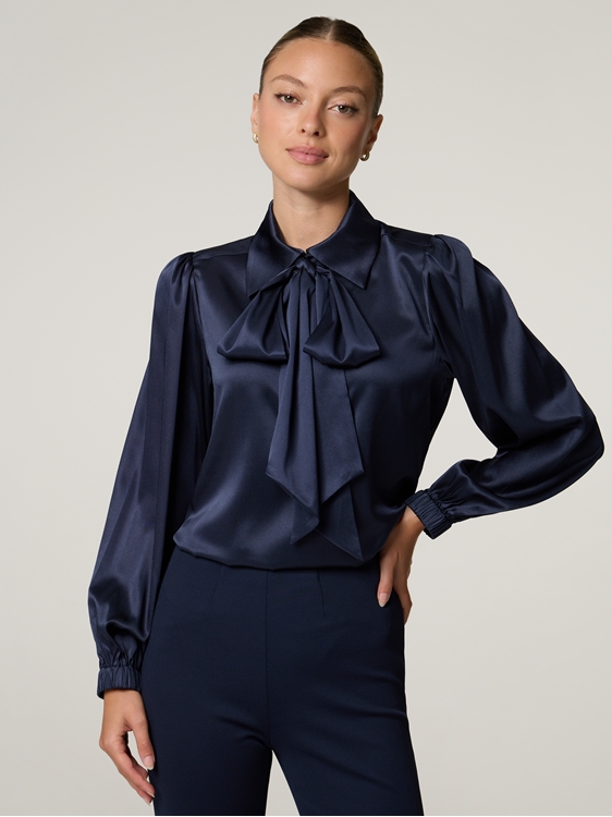 Bild von Seidenbluse