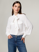 Bild von Schlupenbluse mit Seide