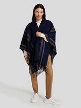 Bild von Poncho aus Wolle