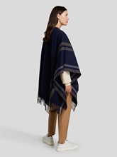 Bild von Poncho aus Wolle