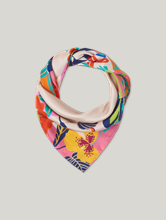 Bild von Nicki Tuch aus Seide