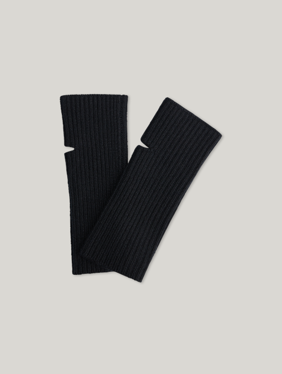 Bild von Strickstulpen aus Kaschmir