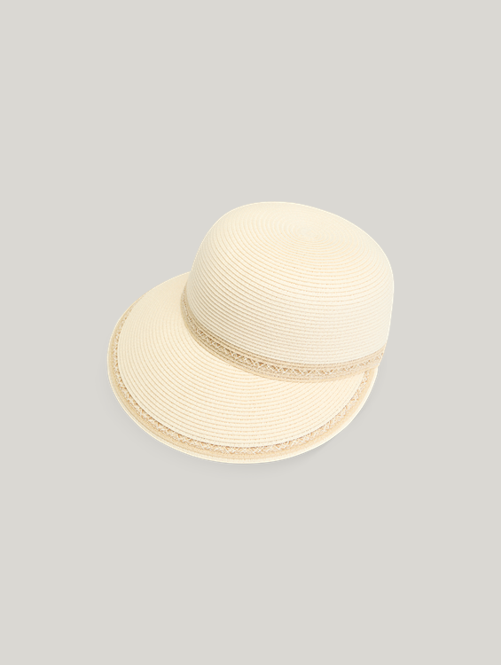 Bild von Cap aus Papierstroh