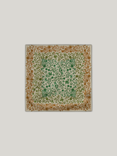 Bild von Tuch mit Blumenprint