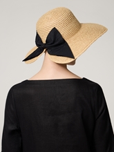 Bild von Cloche aus Stroh