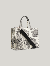 Bild von Shopper mit Print