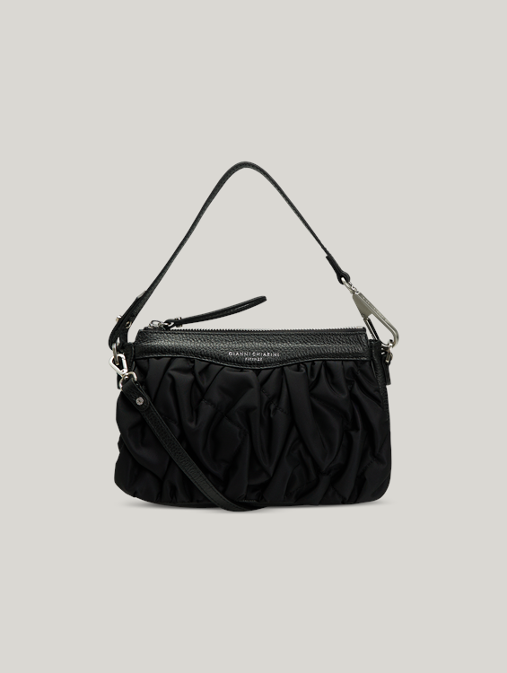 Bild von Schultertasche mit gesmokten Details