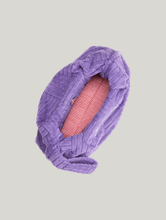 Bild von Necessaire mit Logo