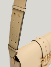 Bild von Schultertasche LOVE ONE CLASSIC