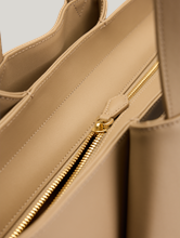 Bild von Handtasche PYRAMID MIDI